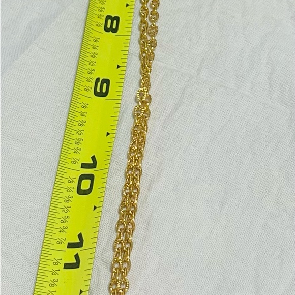 24” Goldtone Necklace w/ 2” Screw Pendant - Picture 8 of 10